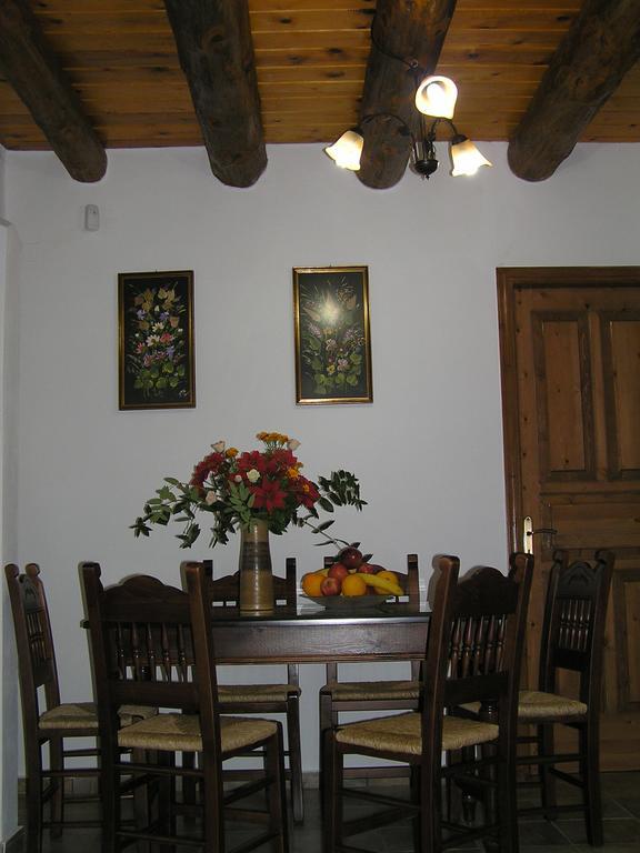 Stratos Villas Kaloniktis Bagian luar foto