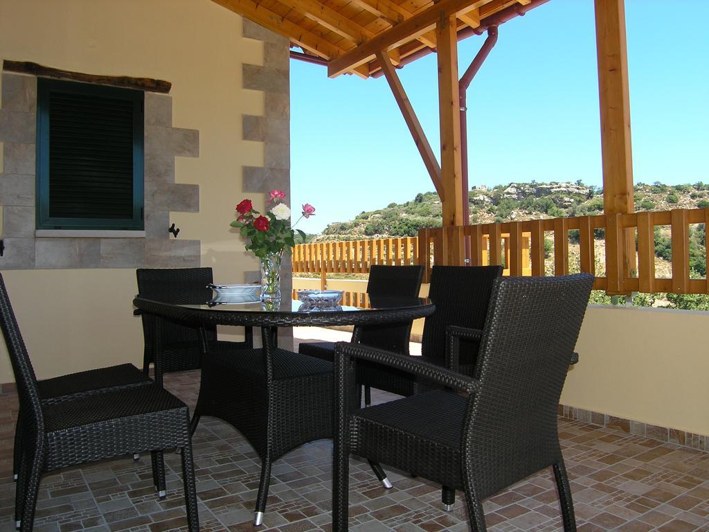 Stratos Villas Kaloniktis Bagian luar foto